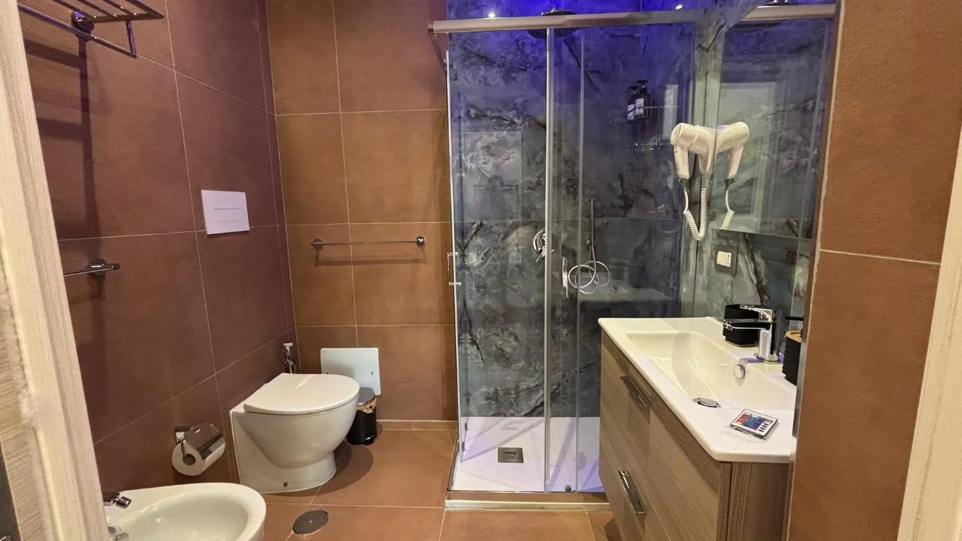 Caridei Rooms Naples Guest house